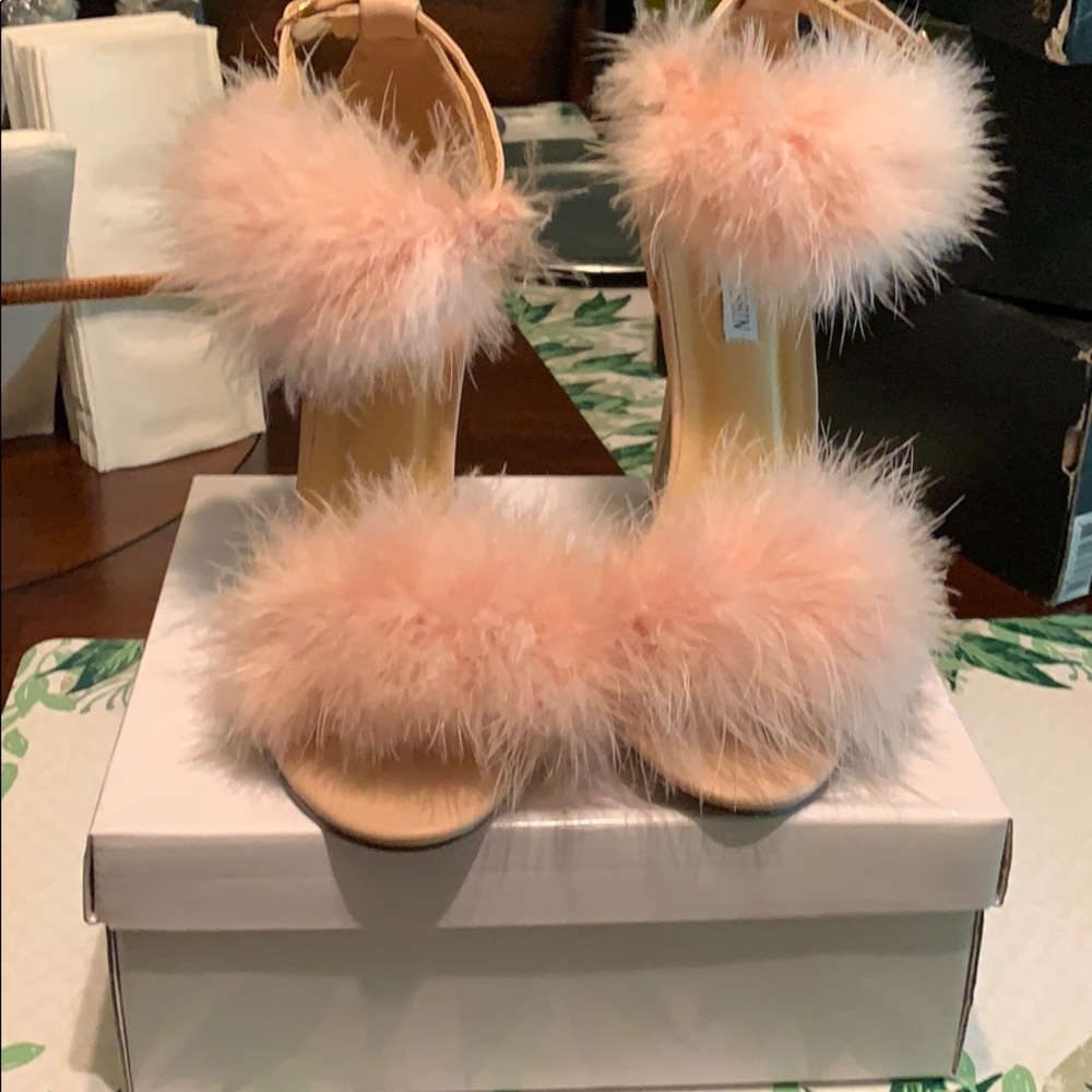Cape Robbin Faux Fur Heels
